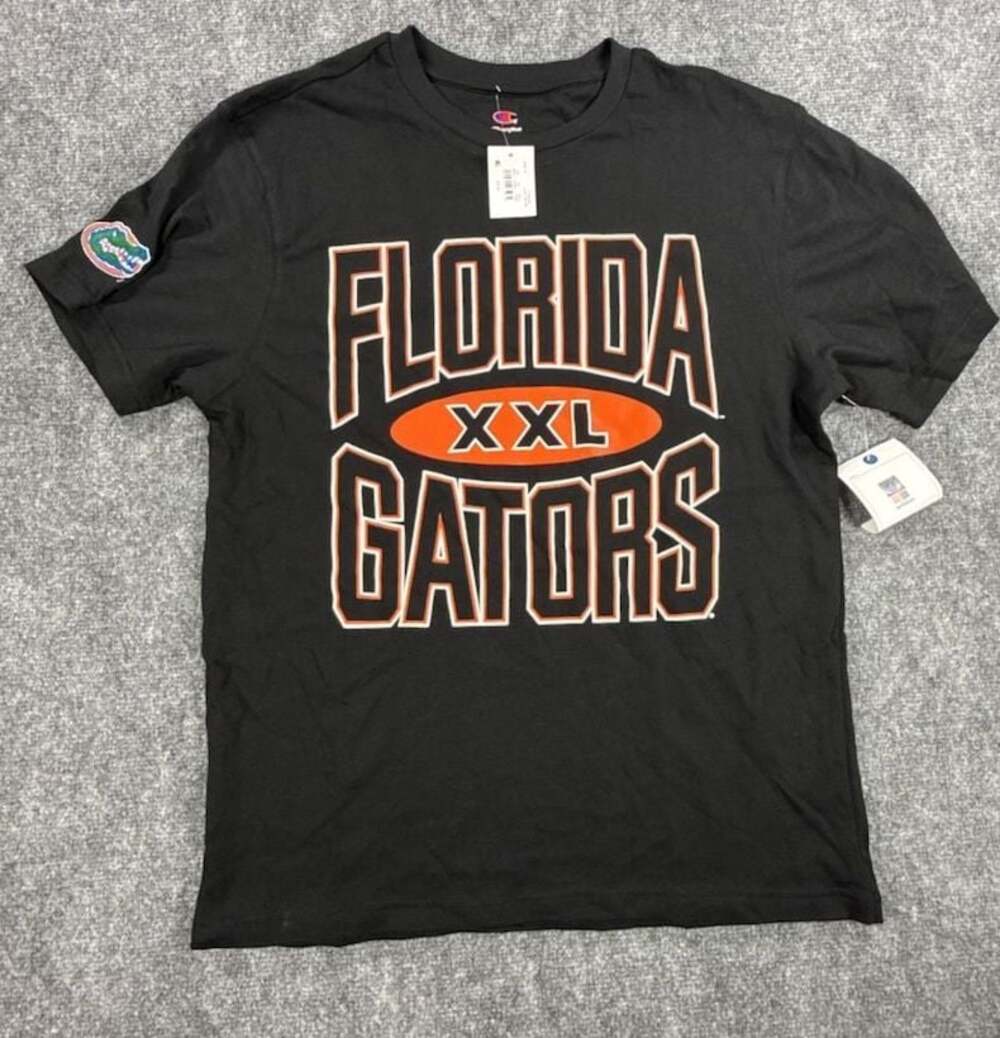 Champion Florida Gators NCAA Graphic Logo Crewneck T-Shirt Medium NWT - Picture 1 of 11